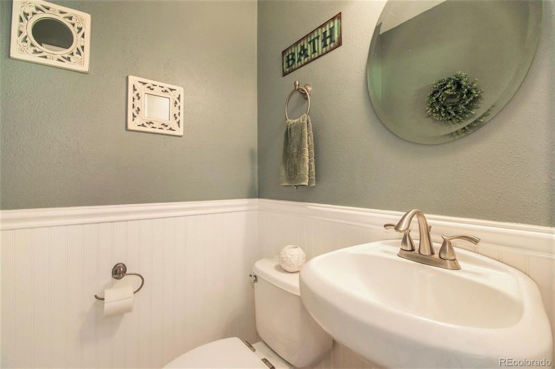 1173 S Monaco Pw, Denver, CO 80224