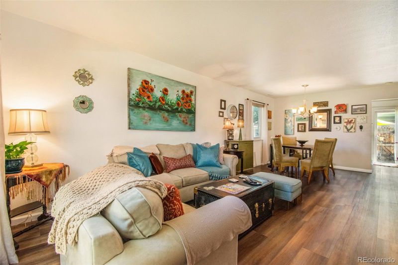 1173 S Monaco Pw, Denver, CO 80224