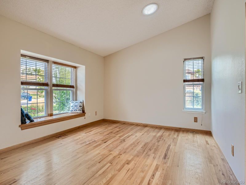 460 Snowy Owl Pl, Highlands Ranch, CO 80126