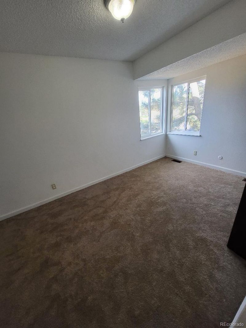 12046 E 25th Ave, Aurora, CO 80010
