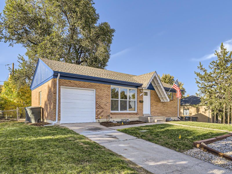 929 Ogden Cir, Northglenn, CO 80233