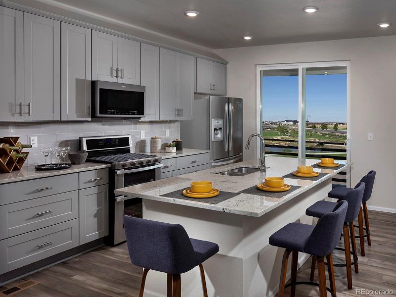 2335 Shoshone Pl, Broomfield, CO 80023