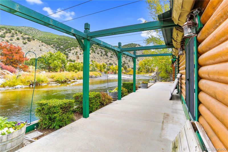 4307 E Us Highway 50, Salida, CO 81201