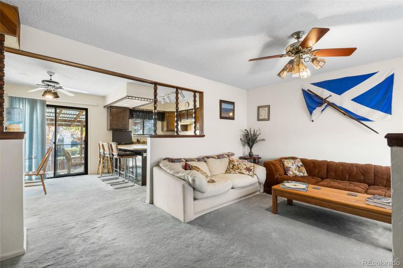 11812 W Dumbarton Dr, Morrison, CO 80465
