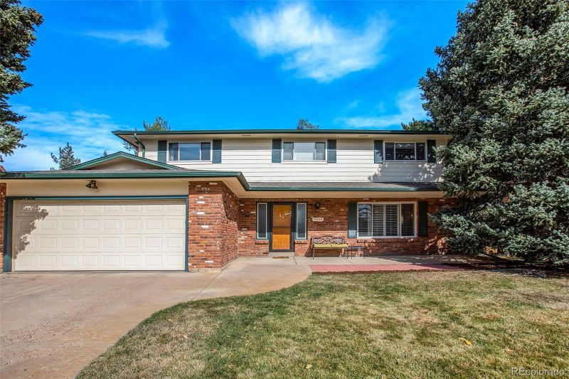 5943 W Indore Pl, Littleton, CO 80128
