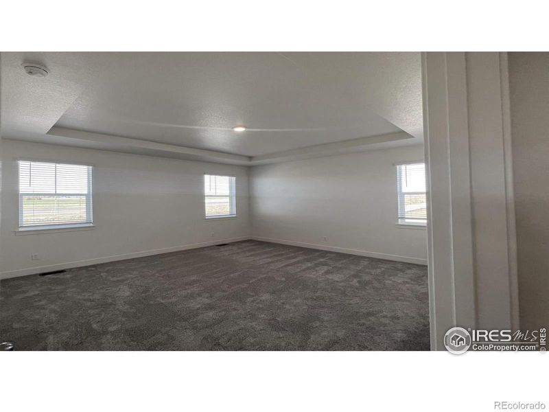 1783 Sawtooth Mountain Dr, Berthoud, CO 80513
