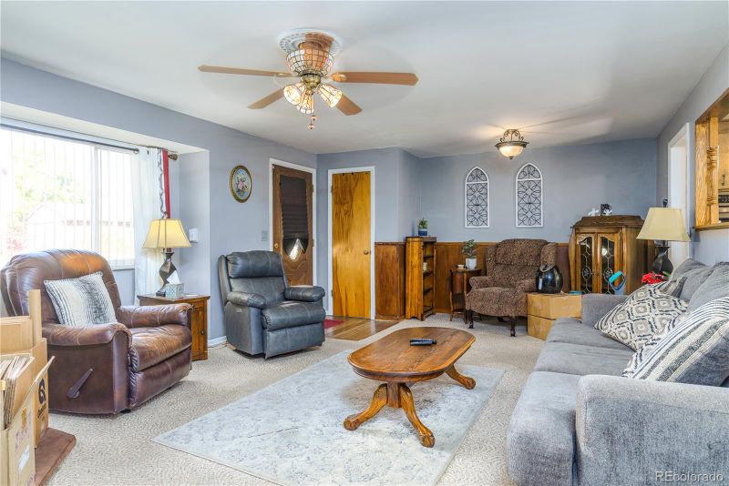 8006 Raritan St, Denver, CO 80221