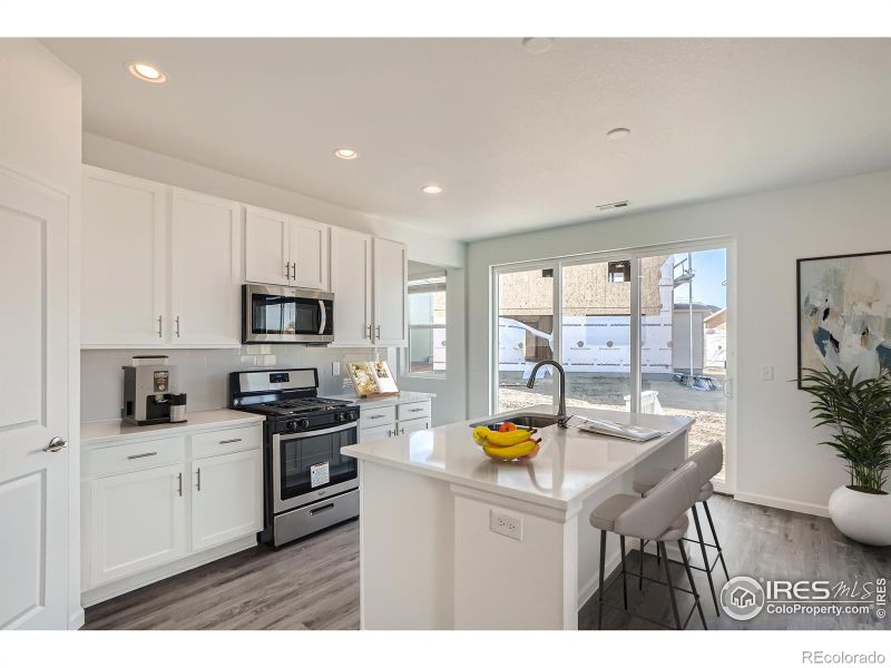 6039 Croaking Toad Dr, Fort Collins, CO 80528