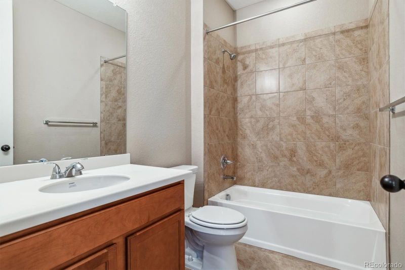 8030 Snake River St, Littleton, CO 80125