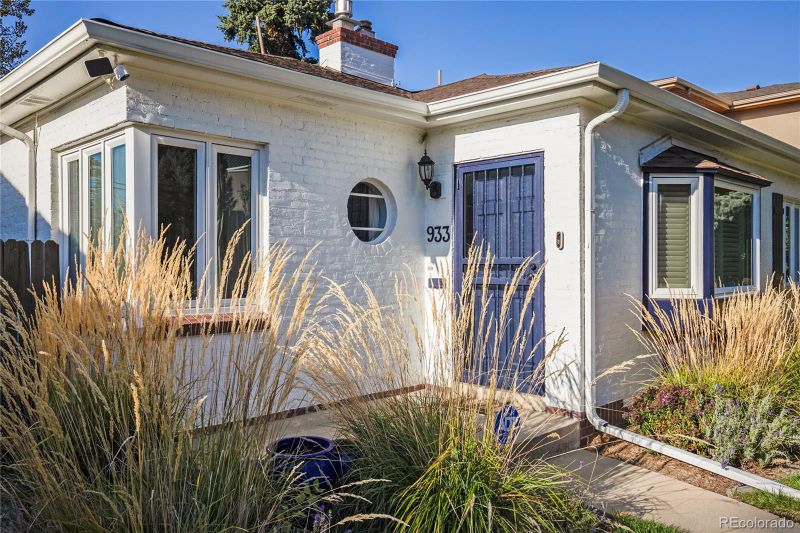 933 S Clayton Way, Denver, CO 80209