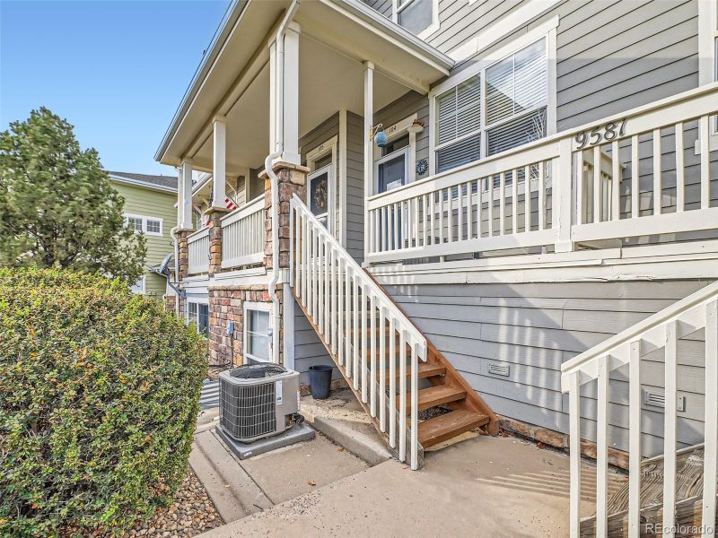 9581 Pearl Cir #105, Parker, CO 80134