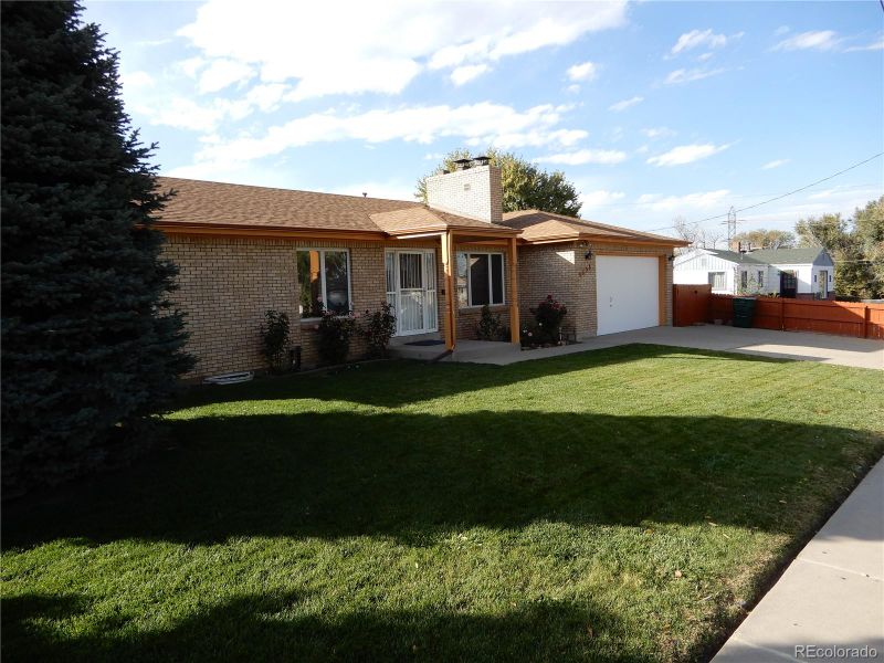 5535 Julian St, Denver, CO 80221
