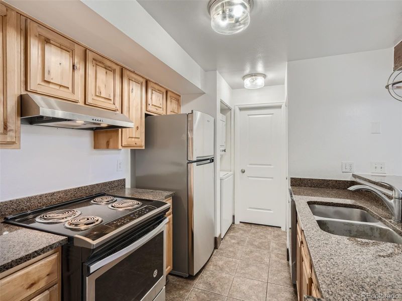 8803 Colorado Blvd #303, Thornton, CO 80229
