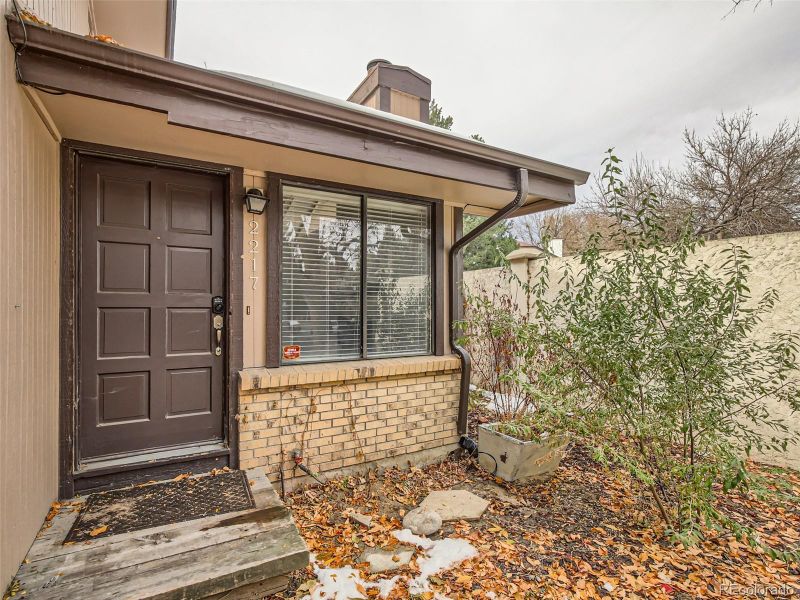 2217 S Oswego Way, Aurora, CO 80014