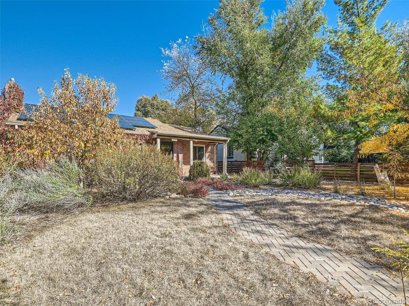 7221 E 6th Avenue Pw, Denver, CO 80220