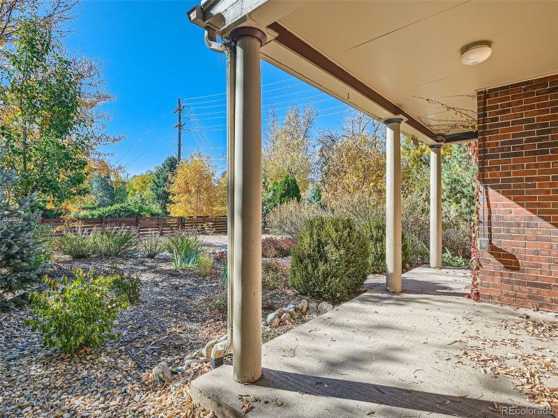7221 E 6th Avenue Pw, Denver, CO 80220