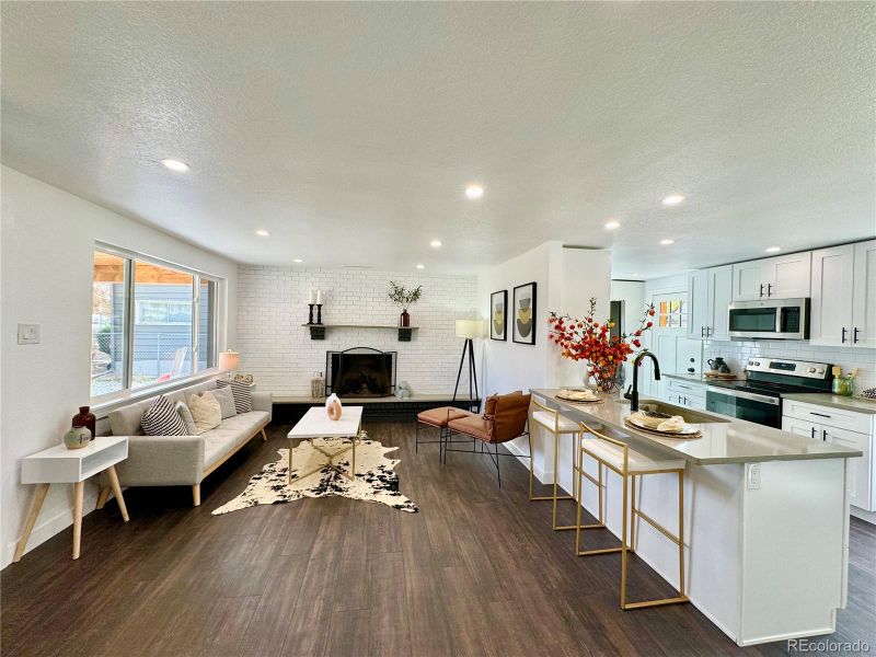 5015 Steele St, Denver, CO 80216