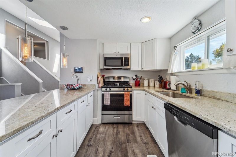 8781 W 86th Dr, Arvada, CO 80005