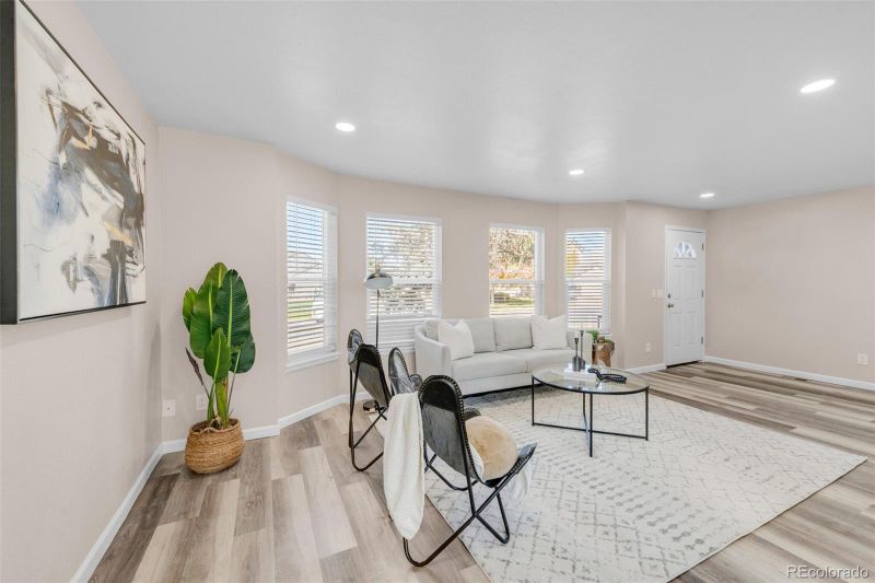 14420 E 47th Dr, Denver, CO 80239