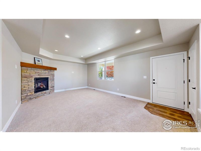 100 SE 4th St, Berthoud, CO 80513