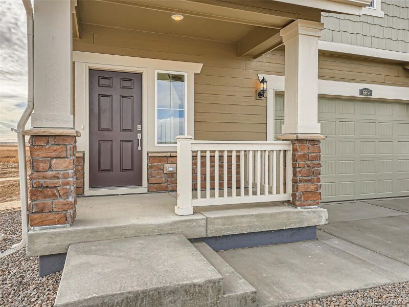 669 Heartland Dr, Bennett, CO 80102