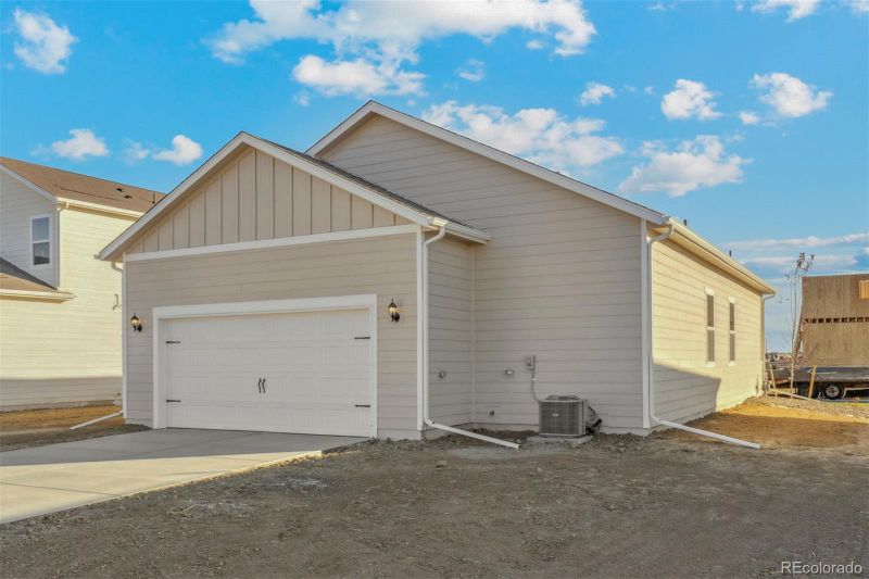 3097 Oxley St, Strasburg, CO 80136