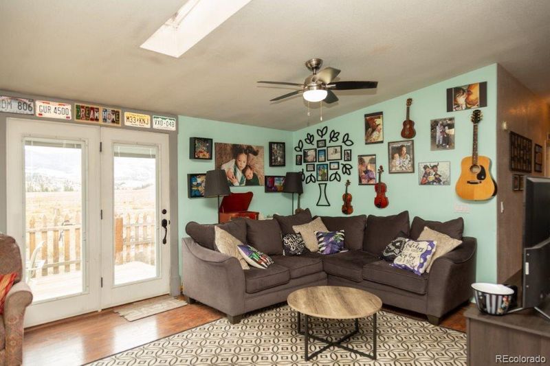 105 Bluff Dr, Creede, CO 81130