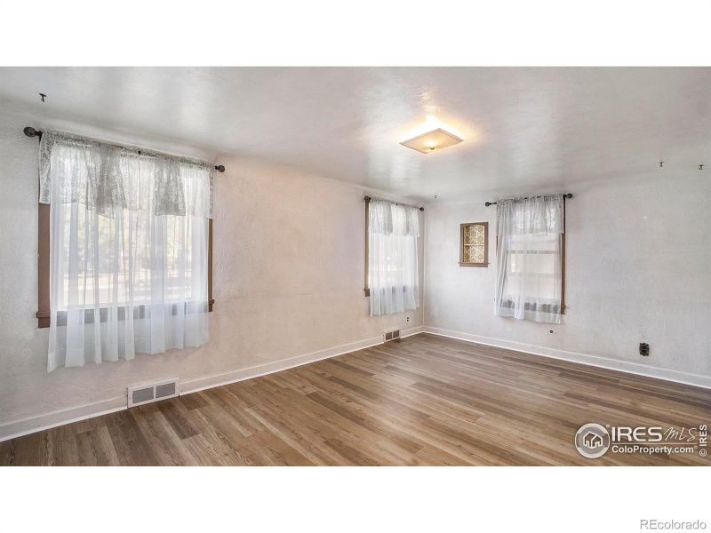 2440 W 9th St, Greeley, CO 80634