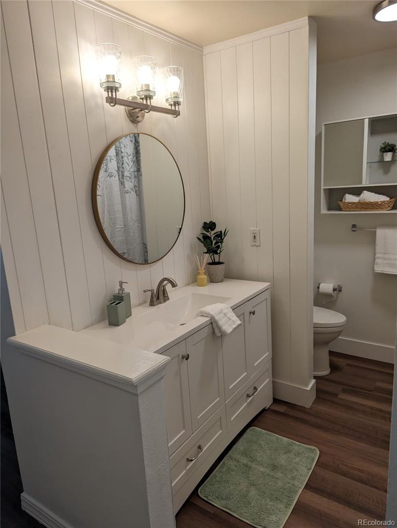 532 Oakwood Dr #206, Castle Rock, CO 80104
