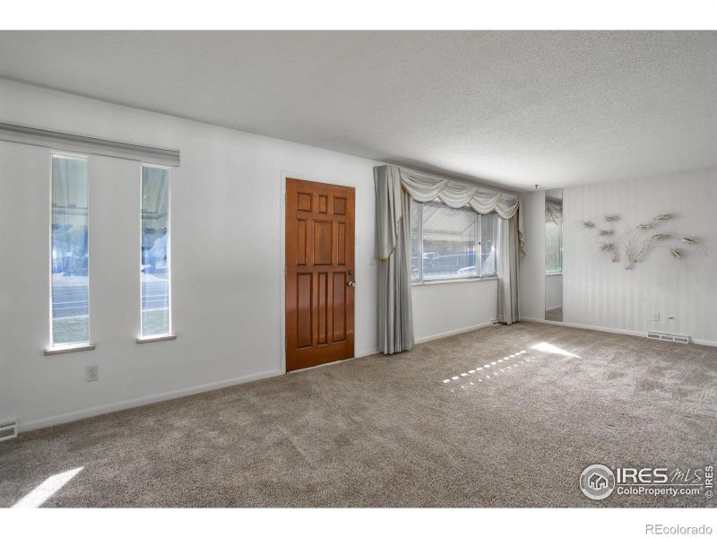 2733 W 13th St, Greeley, CO 80634