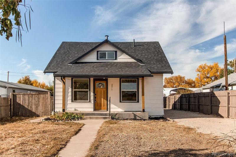 371 2nd Ave, Deer Trail, CO 80105