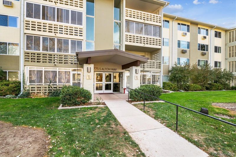 775 S Alton Way #4B, Denver, CO 80247