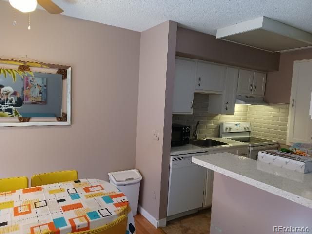2225 S Jasmine St #211, Denver, CO 80222