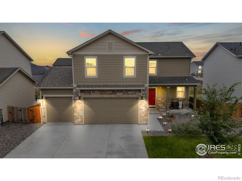 933 Keneally Ct, Windsor, CO 80550