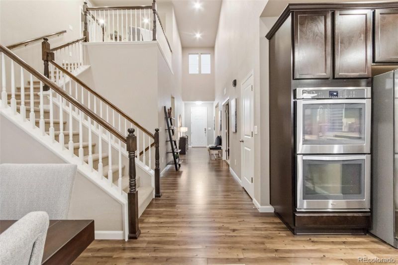 18630 W 93rd Dr, Arvada, CO 80007
