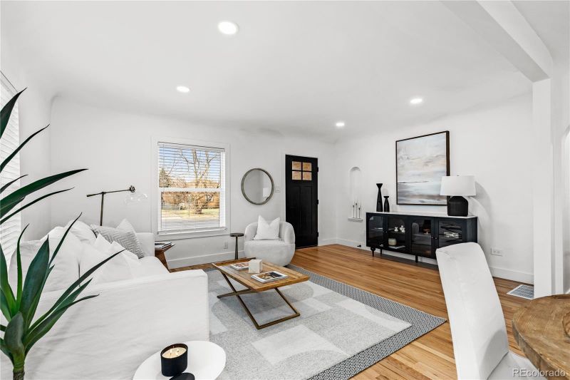 388 S Bryant St, Denver, CO 80219