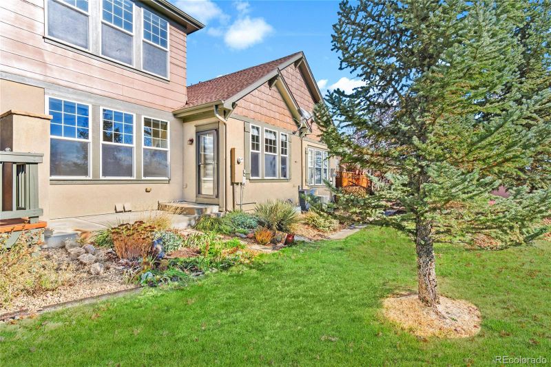 12118 W Ida Ln, Littleton, CO 80127