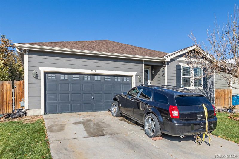 1929 W 52nd Pl, Denver, CO 80221