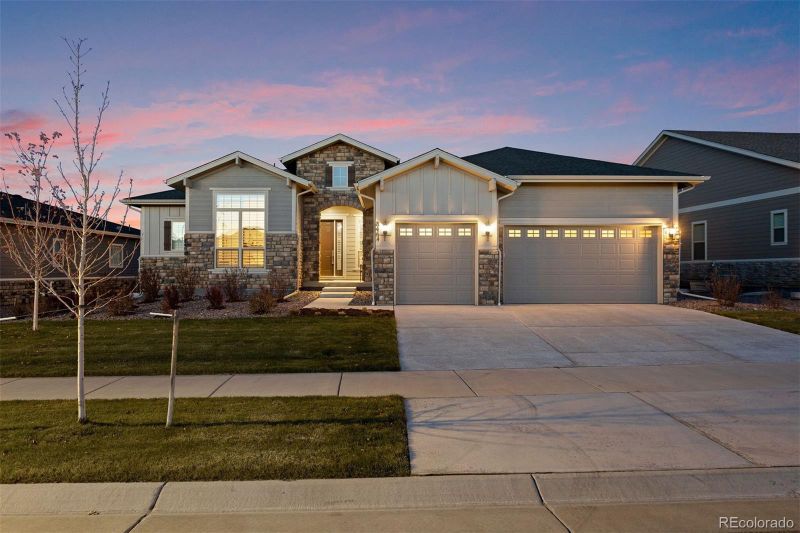 8464 S Quemoy St, Aurora, CO 80016