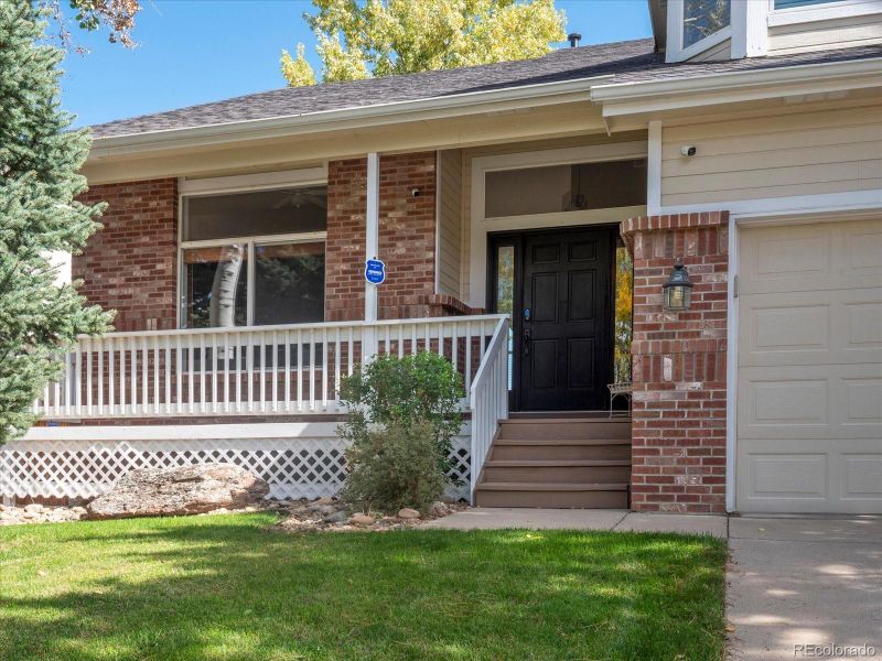 6634 Moss Ct, Arvada, CO 80007