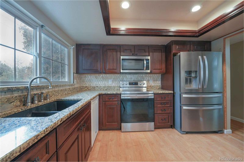 3691 S Fairplay Way, Aurora, CO 80014