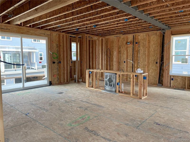 906 Farrier Ln, Lafayette, CO 80026