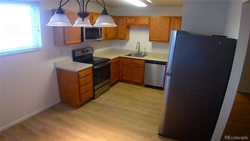 6800 E Tennessee Ave #511, Denver, CO 80224