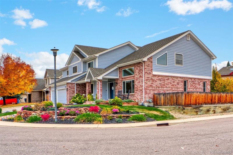 2420 Mapleton Cir, Longmont, CO 80503