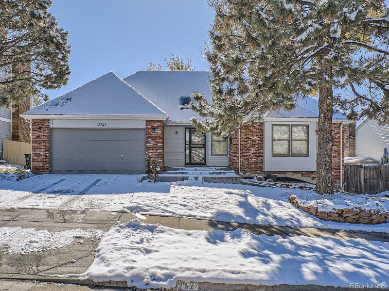 3742 W 99th Ave, Westminster, CO 80031