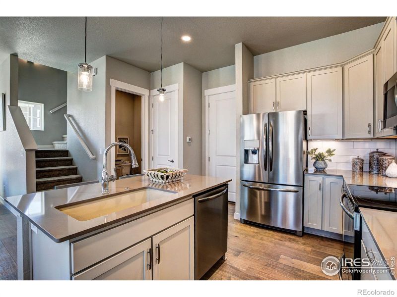 3472 Grayling Dr, Loveland, CO 80538