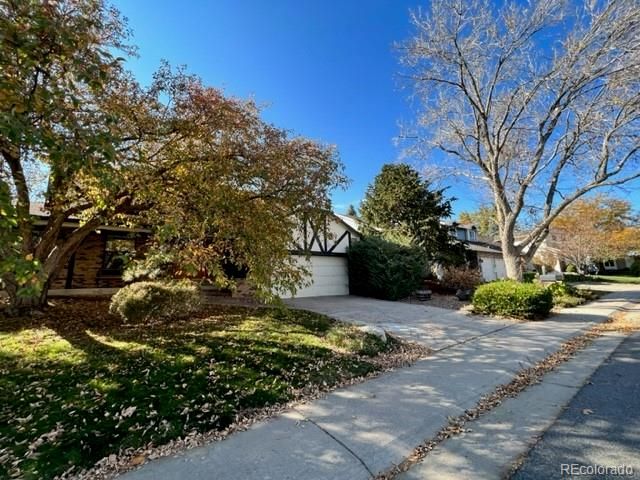 6155 S Lima Way, Englewood, CO 80111