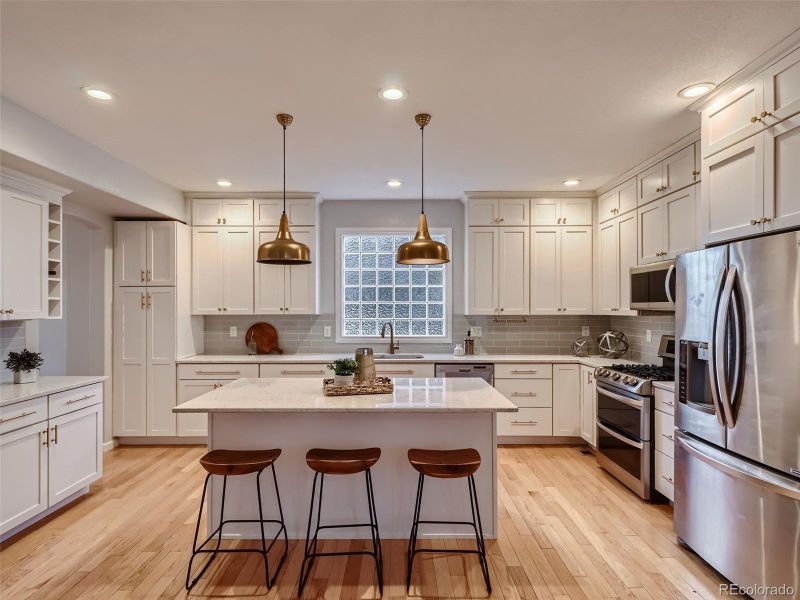 6384 Winona St, Arvada, CO 80003