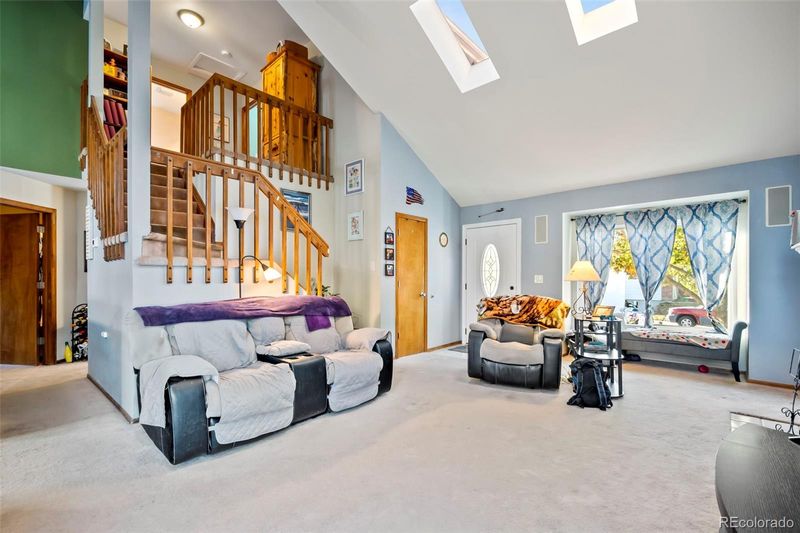 10135 Telluride St, Littleton, CO 80125