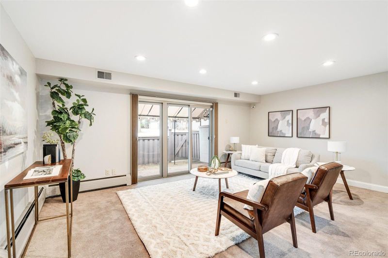 3544 S Ivanhoe St, Denver, CO 80237